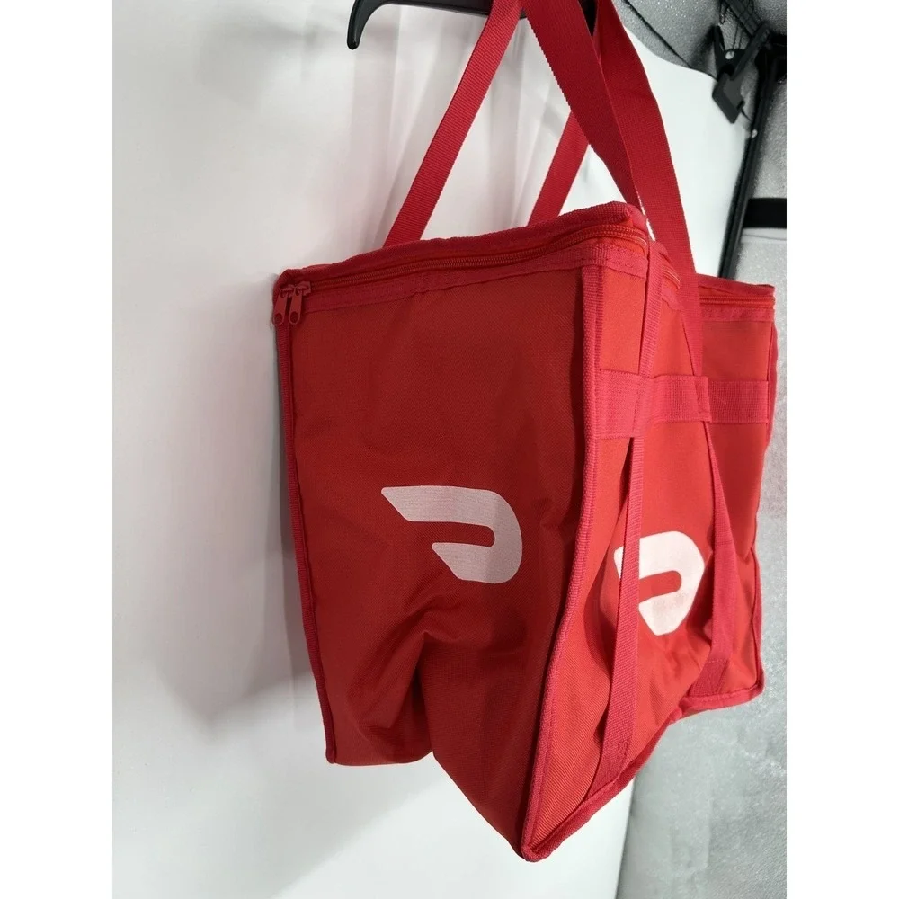 Doordash Insulated Food Delivery Bag Red Spellout Logo Thermal Lined Tote Zipper